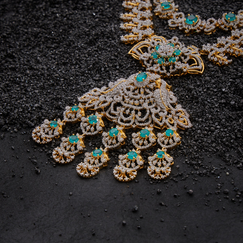 Veyona Long Necklace Set