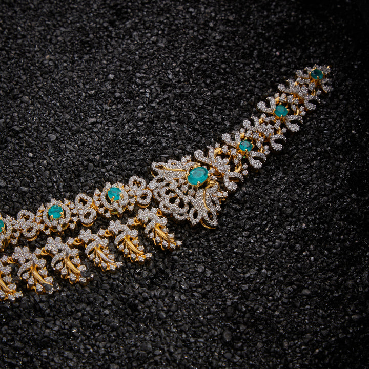 Veyona Long Necklace Set