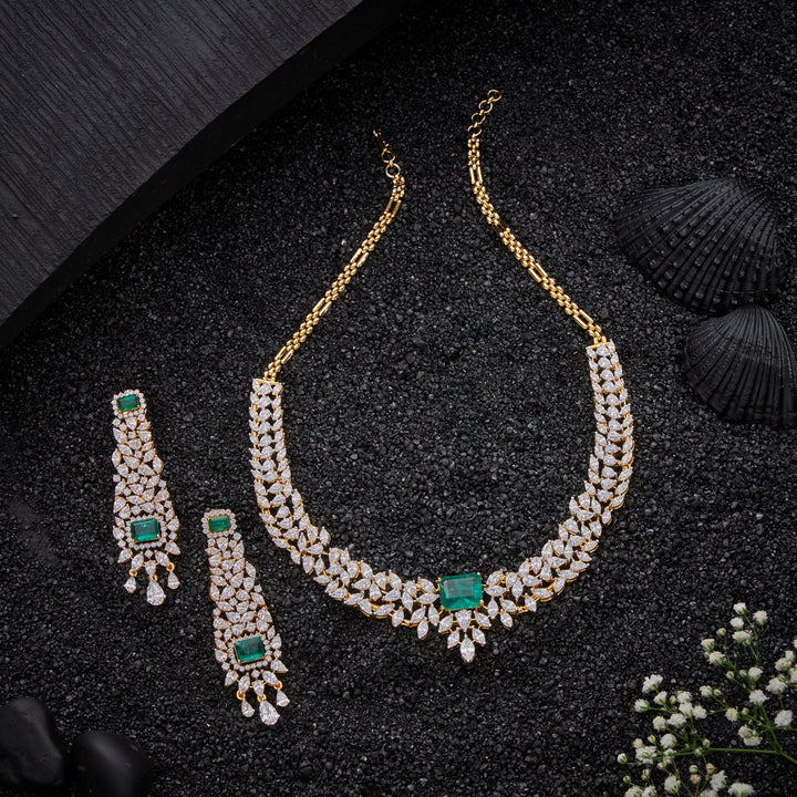 Miravelle Short Necklace Set