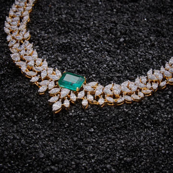 Miravelle Short Necklace Set