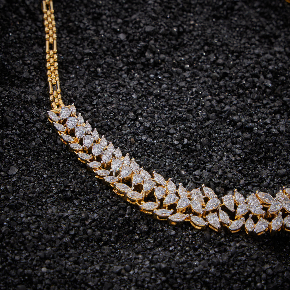 Miravelle Short Necklace Set