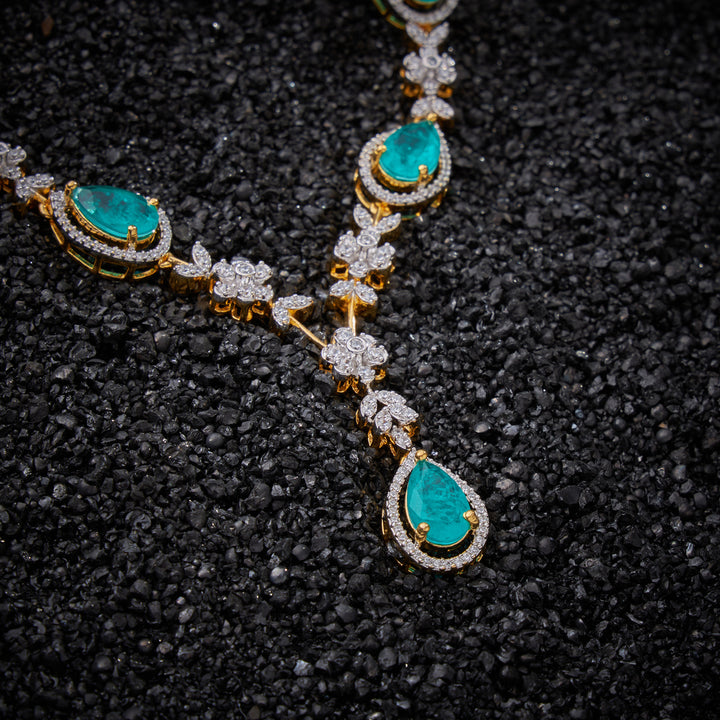 Pearcella Aurora Necklace Set
