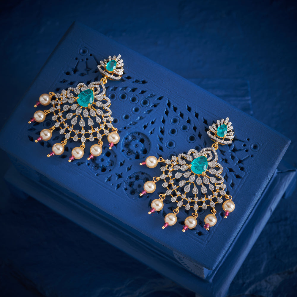 Pearl de Feuille Danglers