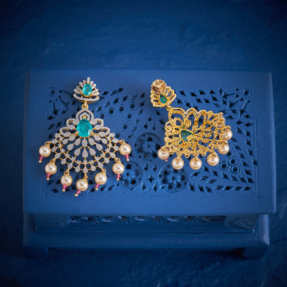 Pearl de Feuille Danglers