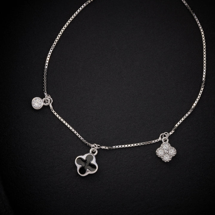 Lucky Bloom Bracelet