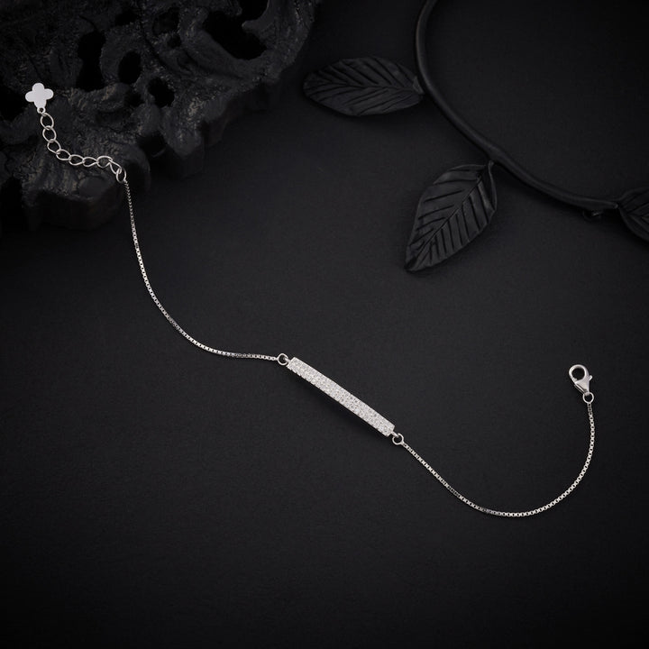 Grace Curve Bracelet