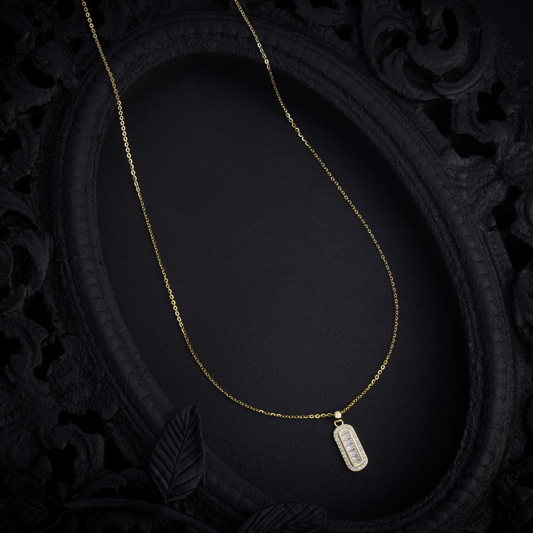 Brillora Chain Pendant
