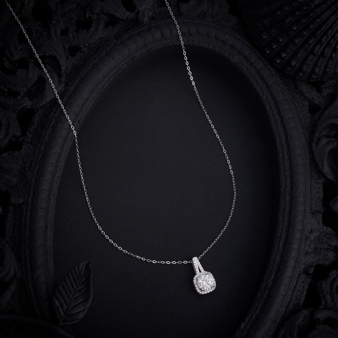 Cubique Chain Pendant