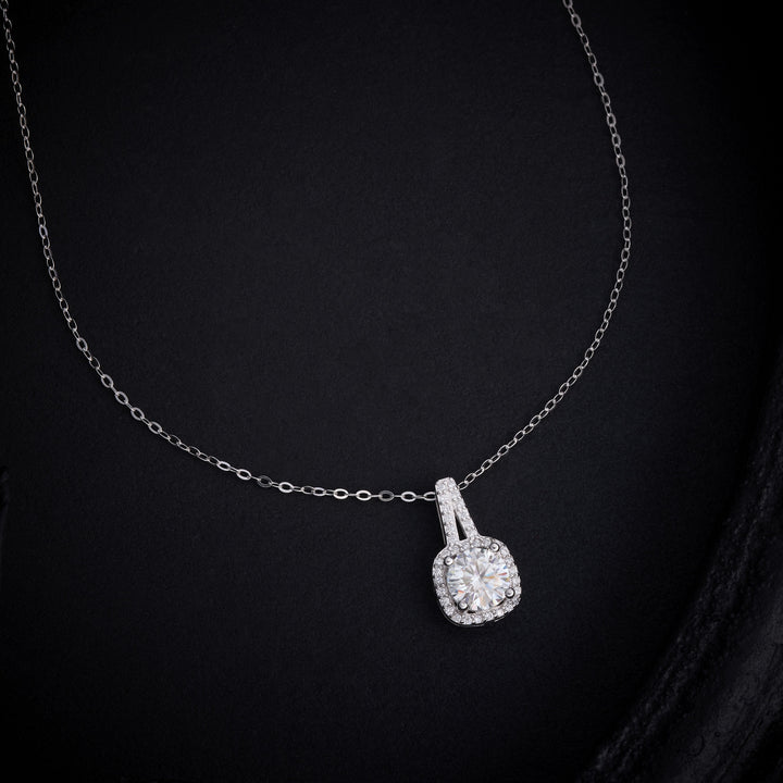 Cubique Chain Pendant