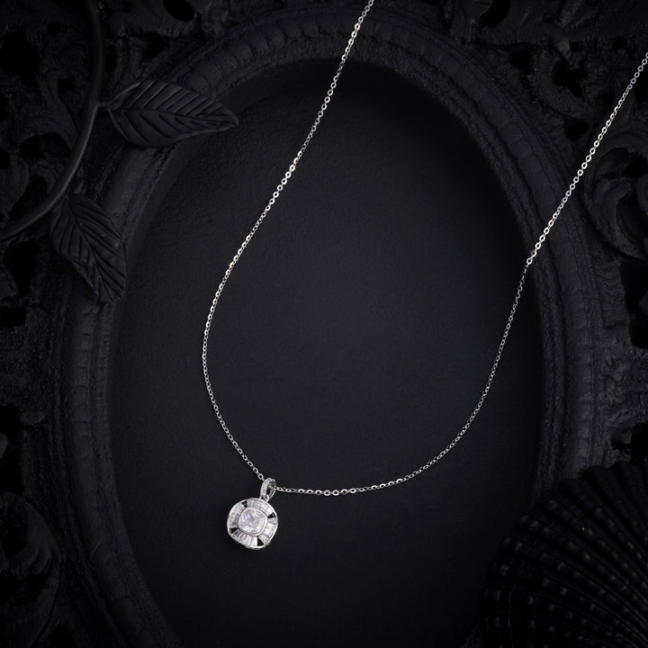Glowy Chain Pendant