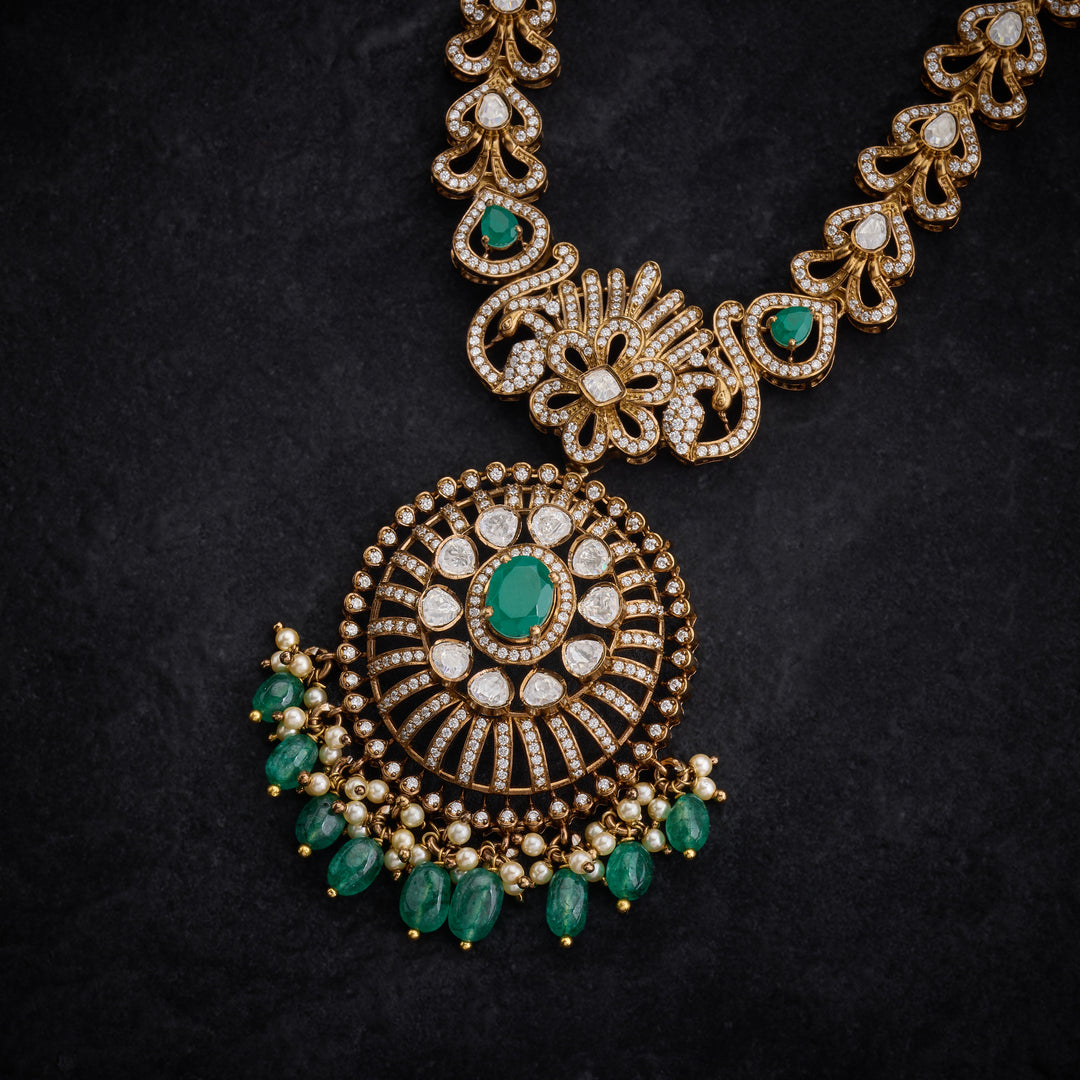 Floriella Victorian Necklace Set