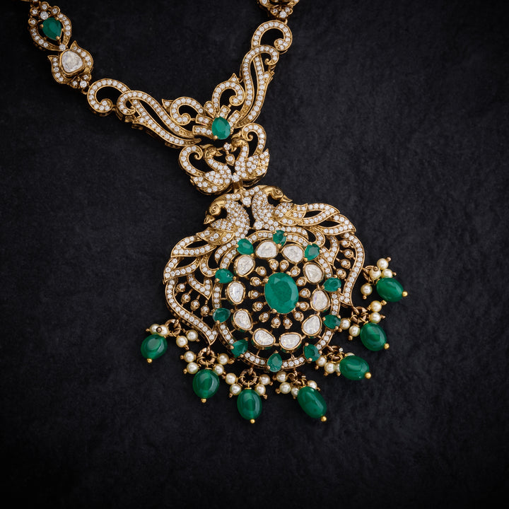 Morvanika Victorian Necklace Set