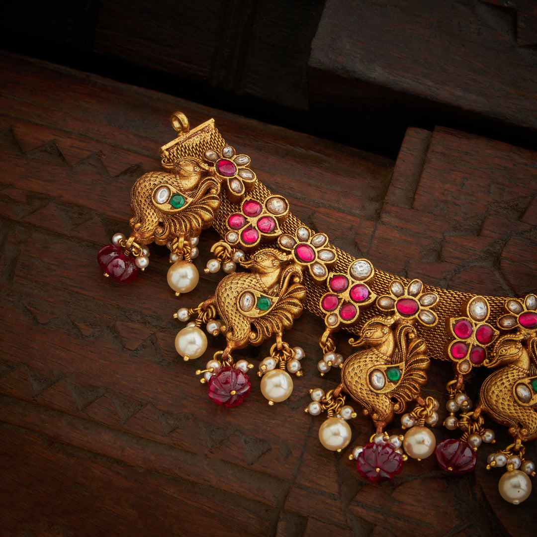Pranavi Choker