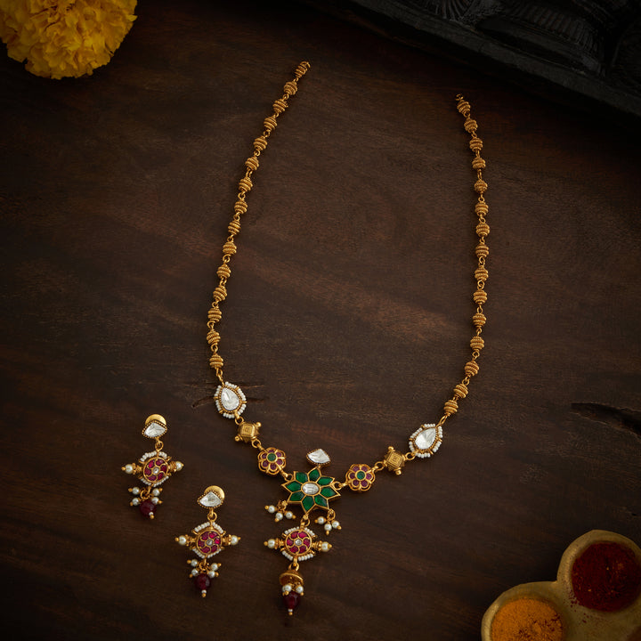 Jhalarika Bloom Necklace Set