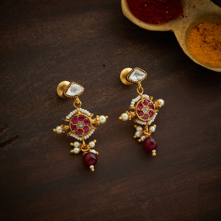 Jhalarika Bloom Necklace Set