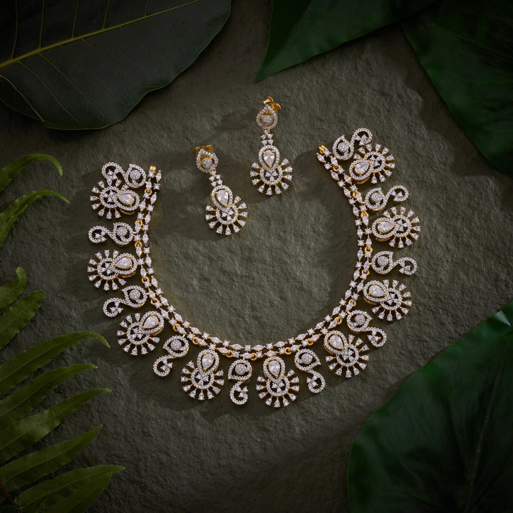 Zirnova Pear Necklace Set