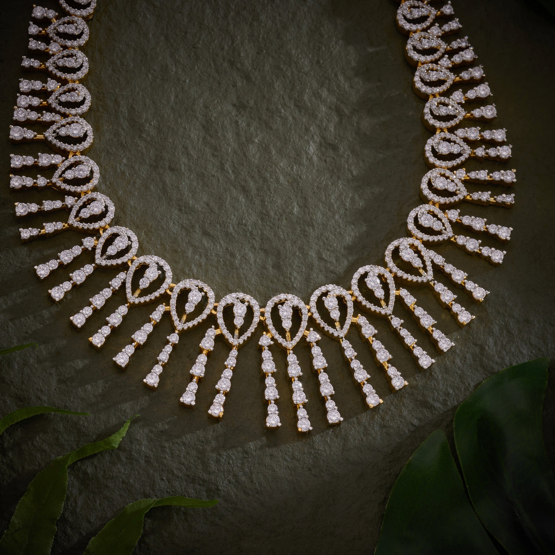 Pear Zavira Necklace Set