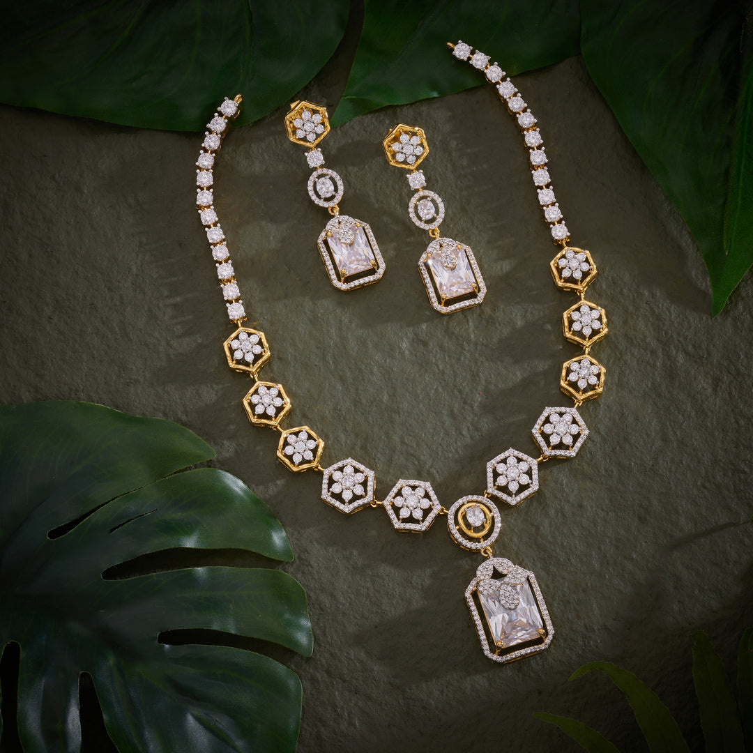 Rubalyn Bloom Necklace Set