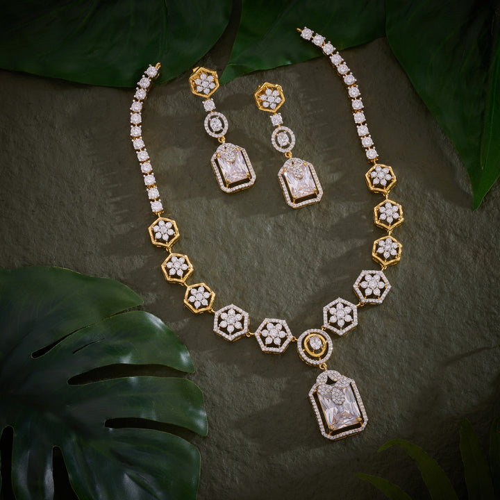 Rubalyn Bloom Necklace Set
