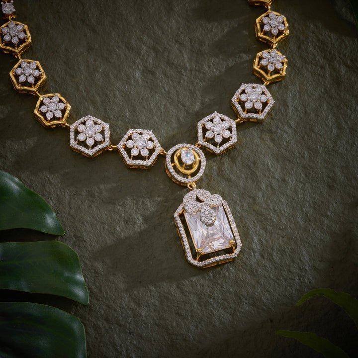 Rubalyn Bloom Necklace Set