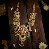 BOLD NECKLACE