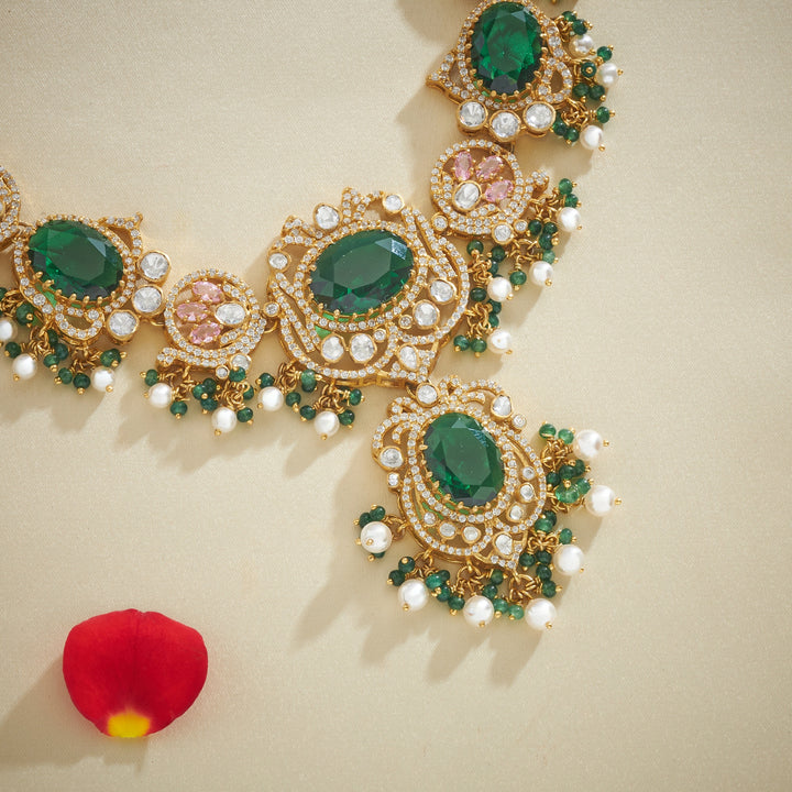 Pushpachatur Victorian Necklace Set