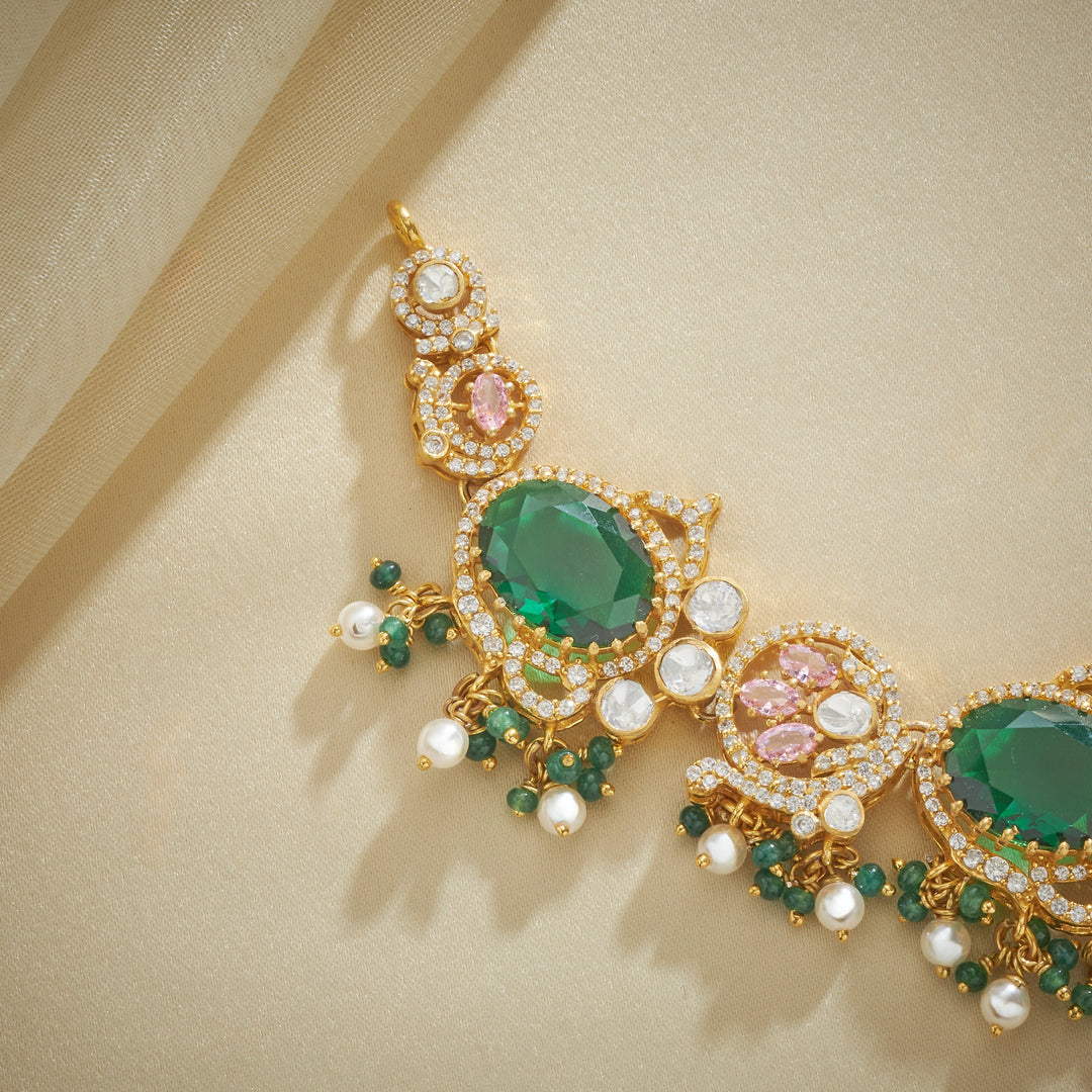 Pushpachatur Victorian Necklace Set