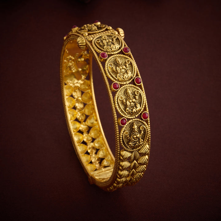 Sri Kasu Temple Bangles