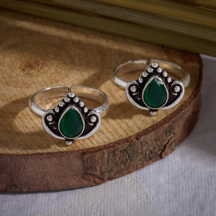 Pear-Haara Toe Ring