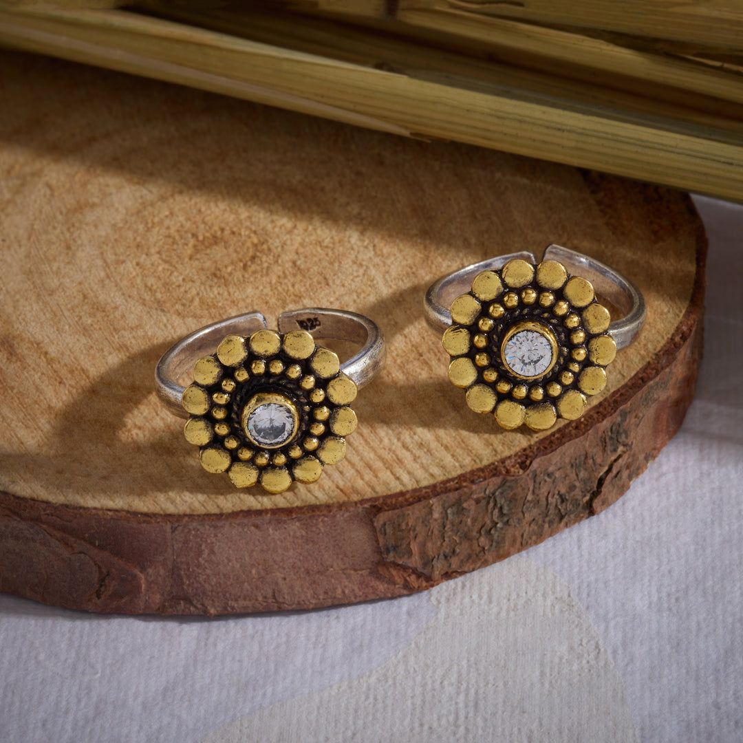 SoleCharm Toe Ring