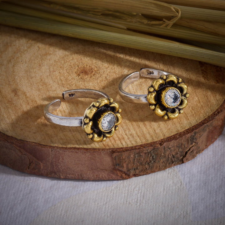 MiniLuxe Toe Ring