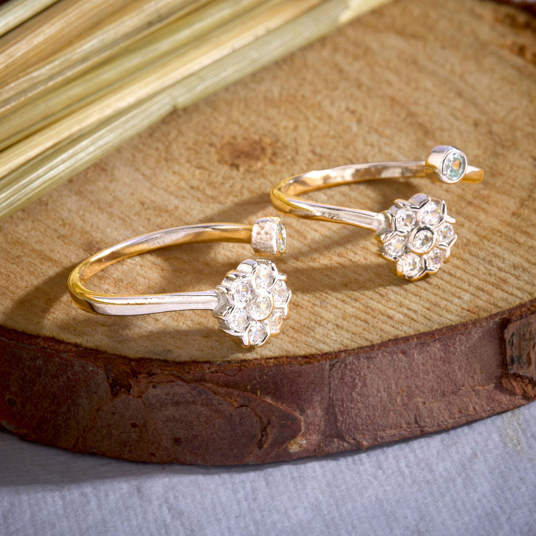 Floral Spark Toe Rings