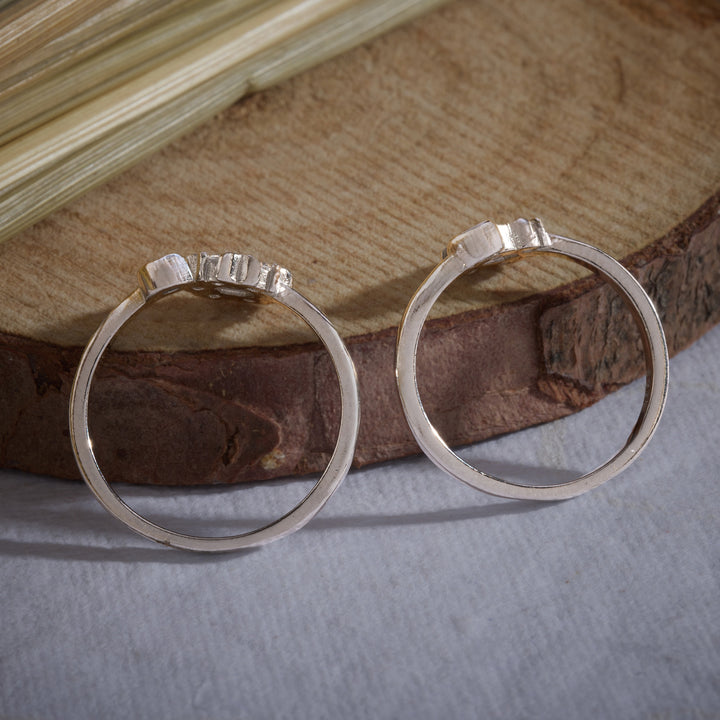Floral Spark Toe Rings
