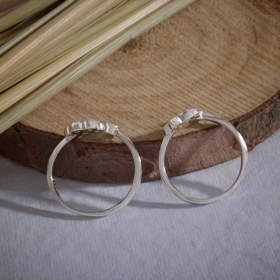 Bloom Spark Toe Rings