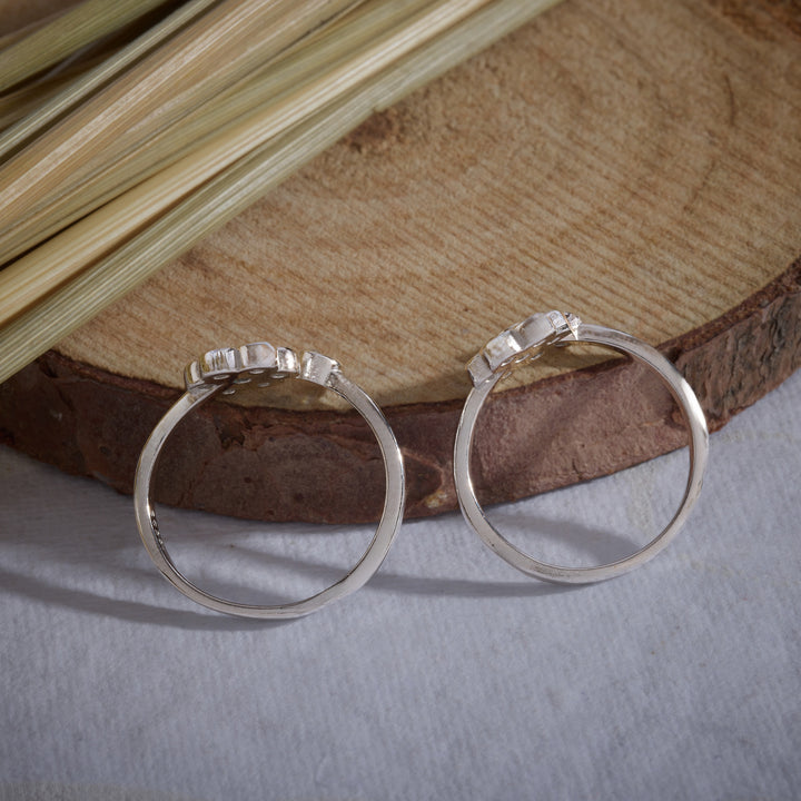 Bloom Spark Toe Rings