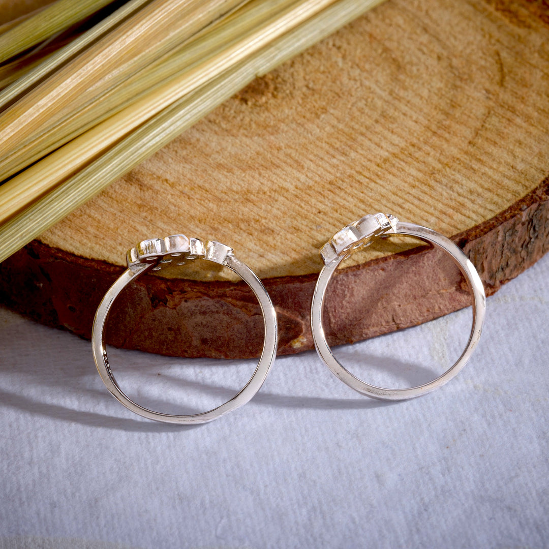 Bloom Spark Toe Rings
