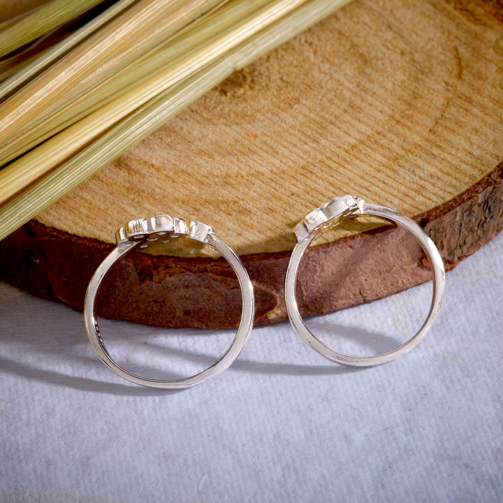 Bloom Spark Toe Rings