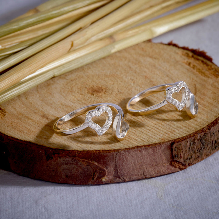 Cupid Steps Toe Rings