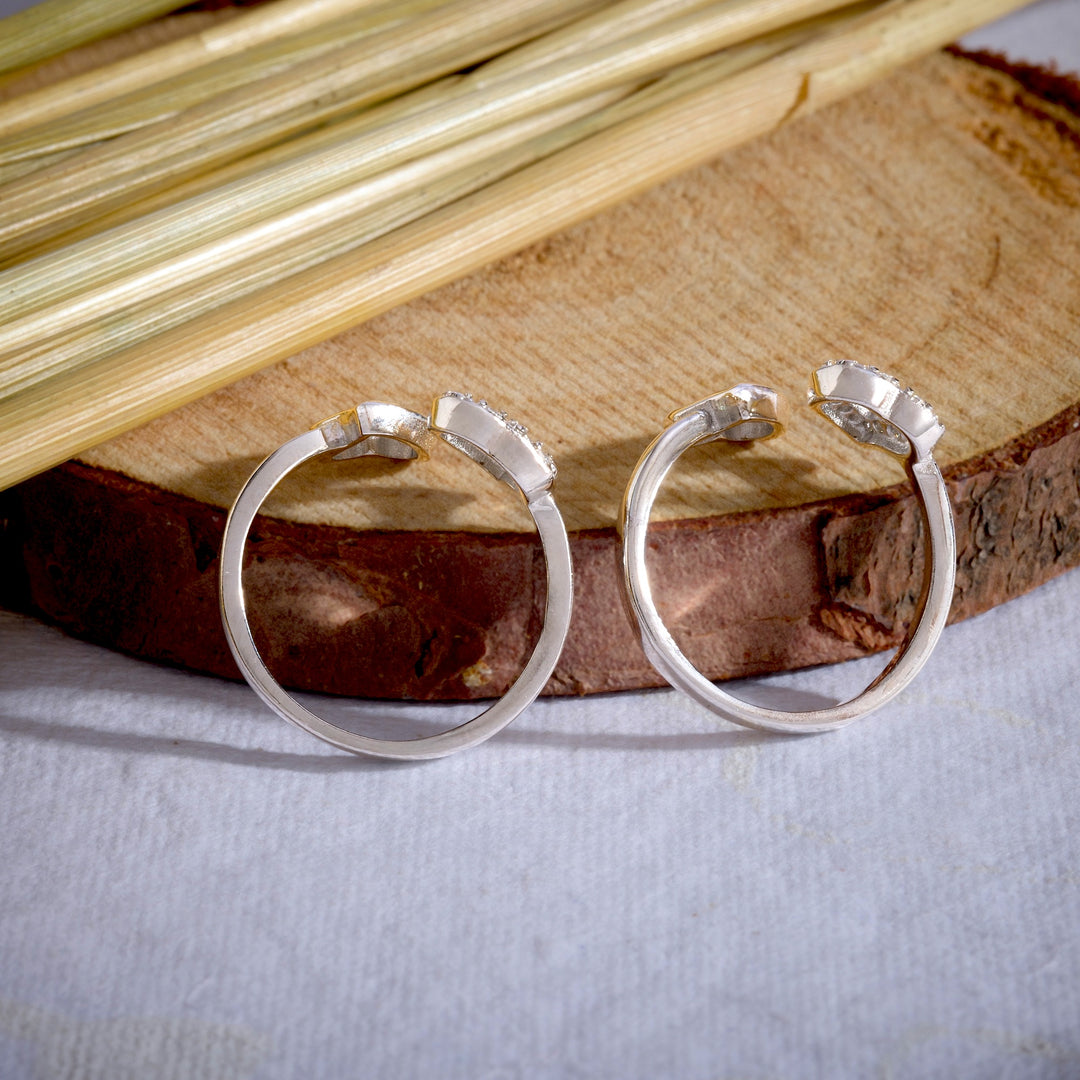 Cupid Steps Toe Rings