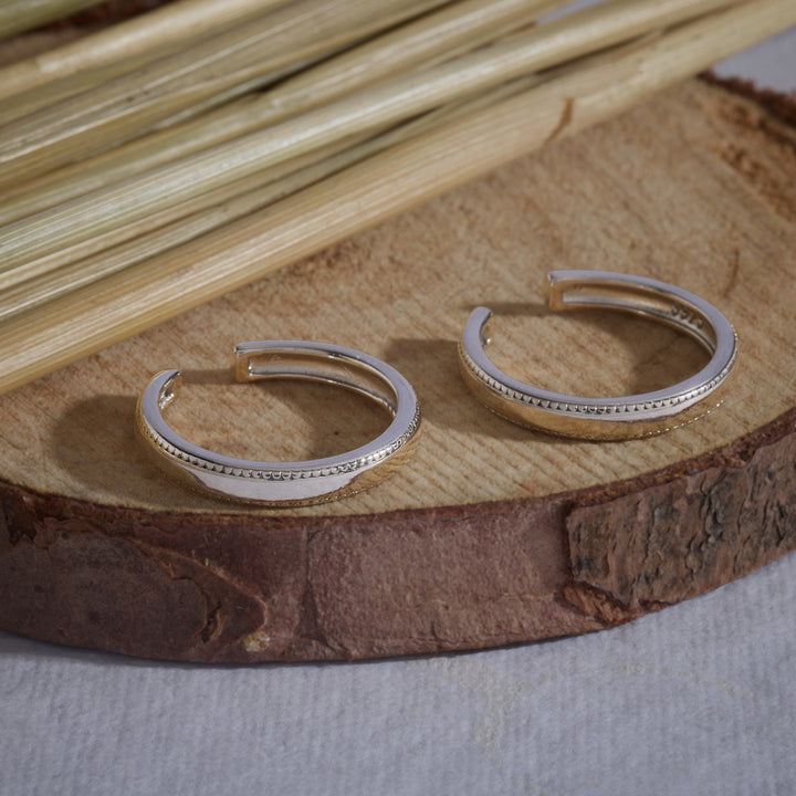 Madhavi Toe Rings