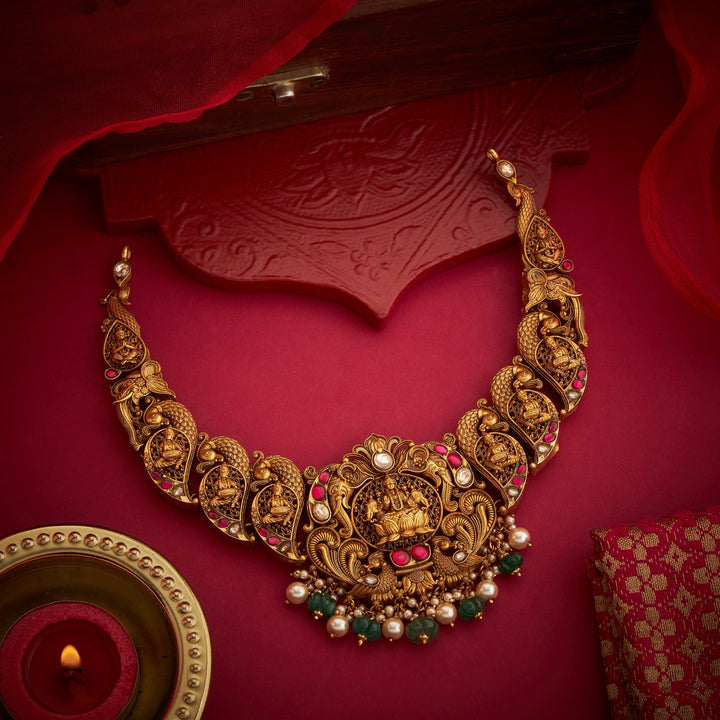 Aishrithya Necklace