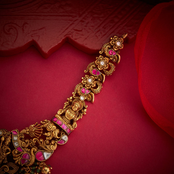 Lakshmi Dhara Necklace Set