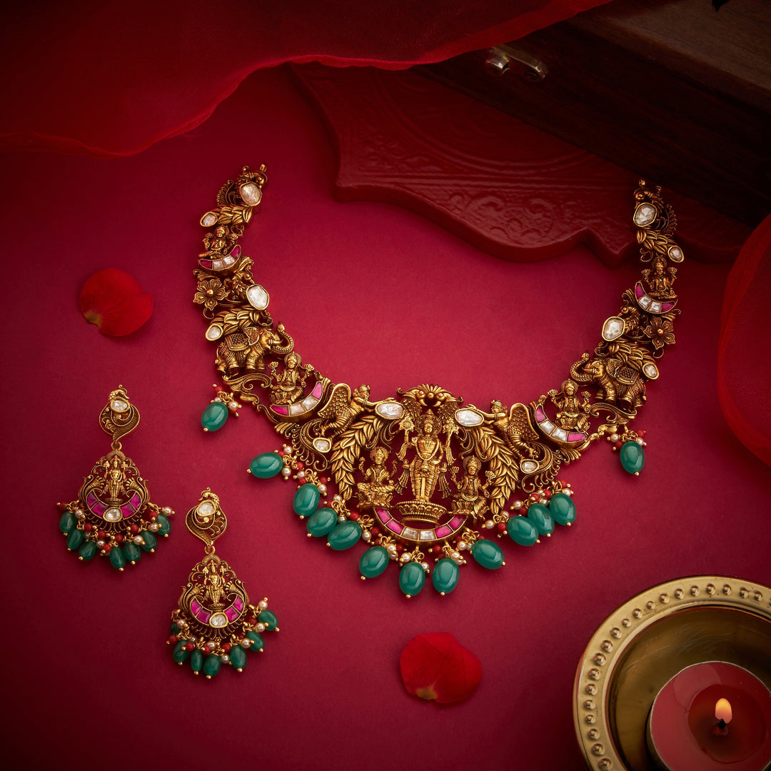 Vishuparva Necklace Set