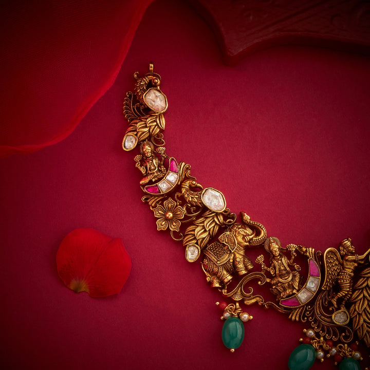 Vishuparva Necklace Set