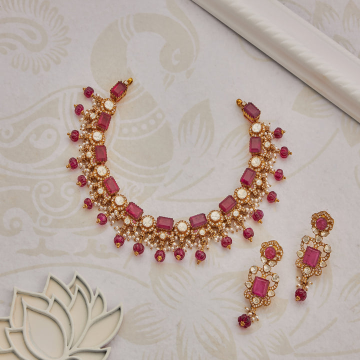 Rectasia Victorian Necklace Set