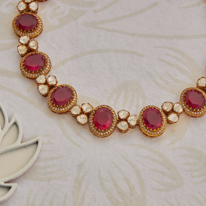 Ovalora Necklace Set