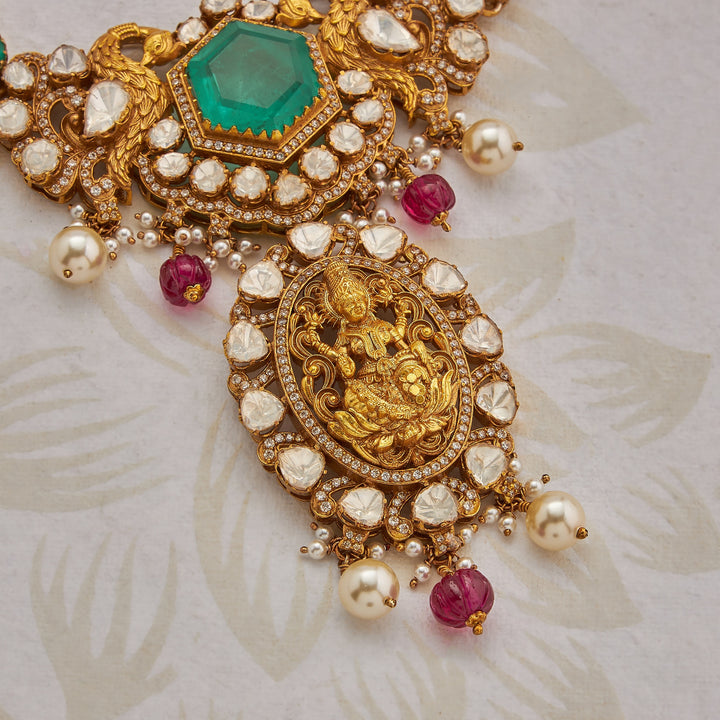 Dhanavira Gemstone Necklace Set