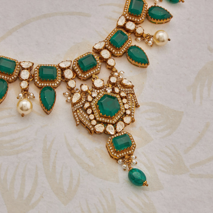 Heptaflora Polki Necklace Set