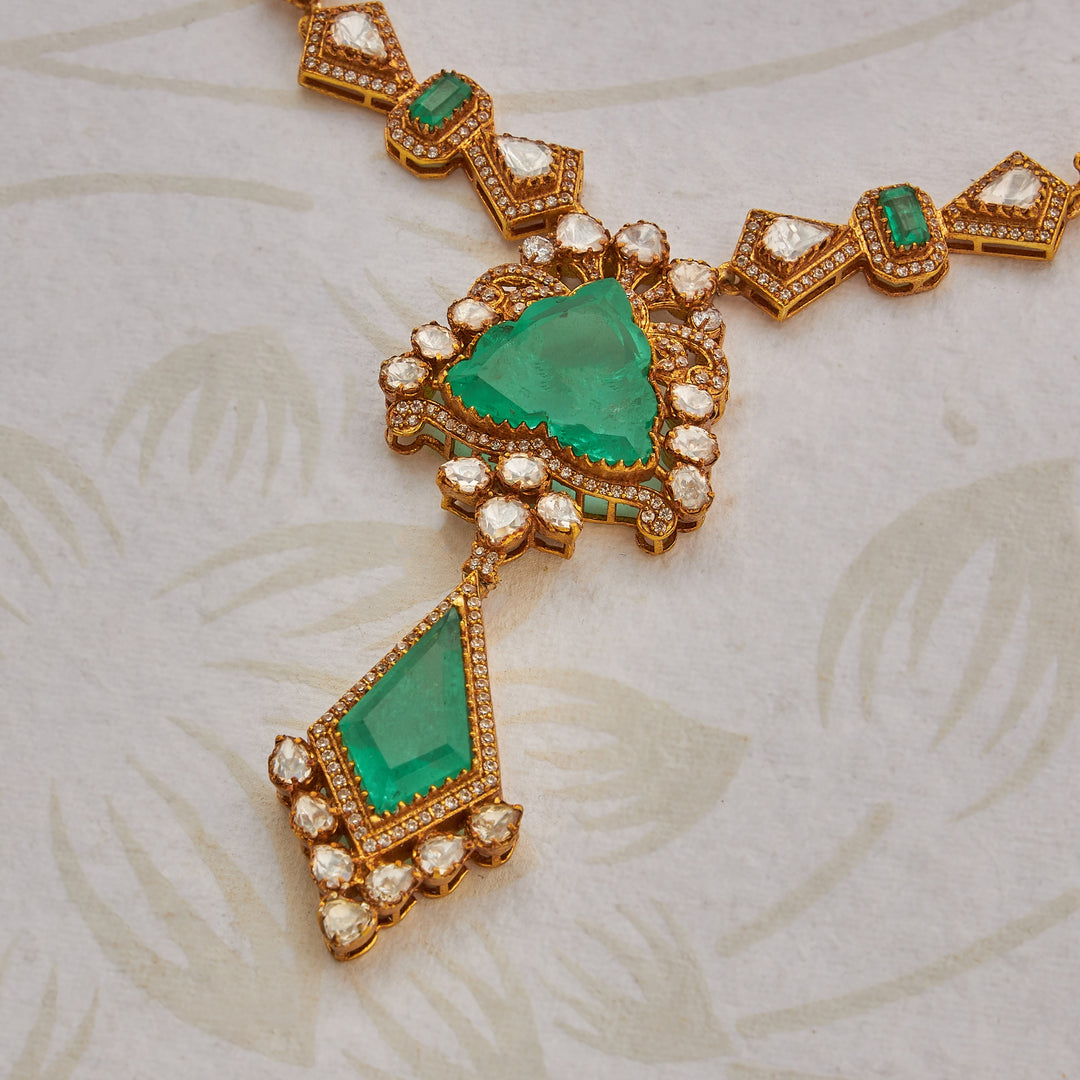 Rosyura Victorian Necklace Set