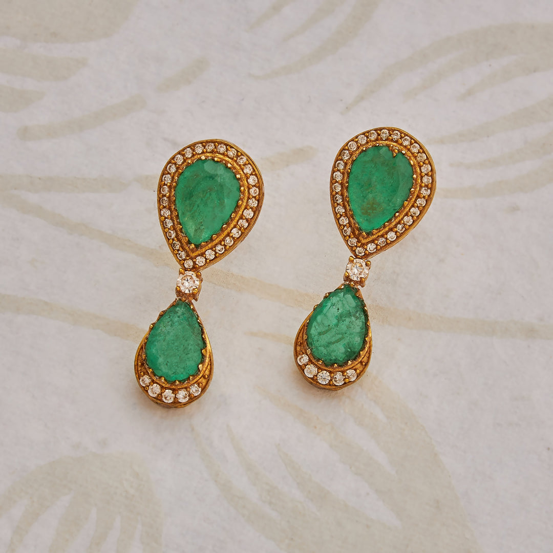 Rosyura Victorian Necklace Set